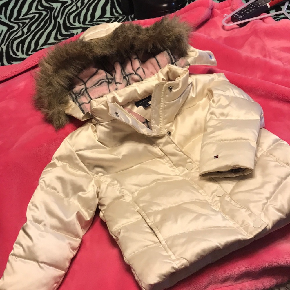 Tommy Hilfiger size 3T winter coat